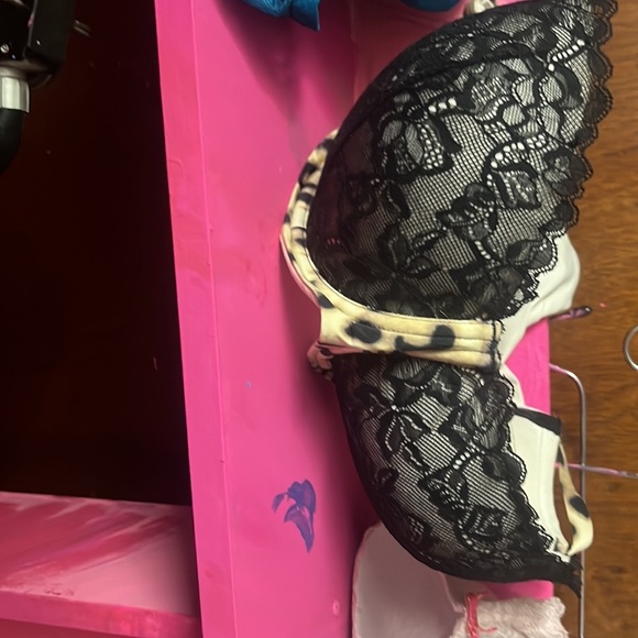 FOUR push-up bra bundle 38C La Senza and Victoria’s Secret - Picture 8 of 11